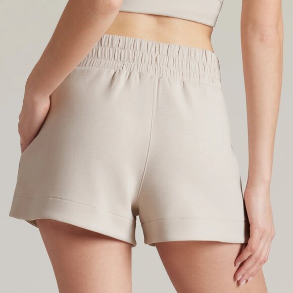 Rhone DreamGlow Shorts in Sand Women's size Medium - Picture 3 of 10